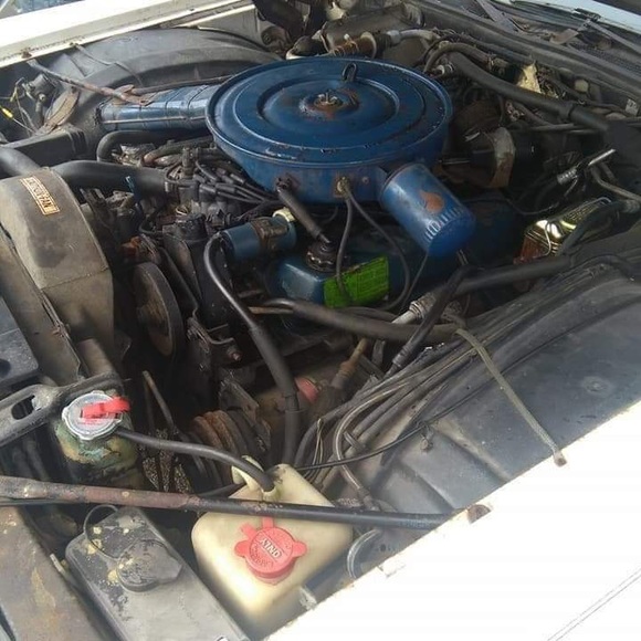 1975 Lincoln continental - Picture 3 of 8